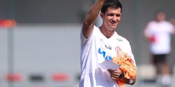 Efetivação à vista: Flamengo e empresário de Barbieri se reúnem nesta terça-feira