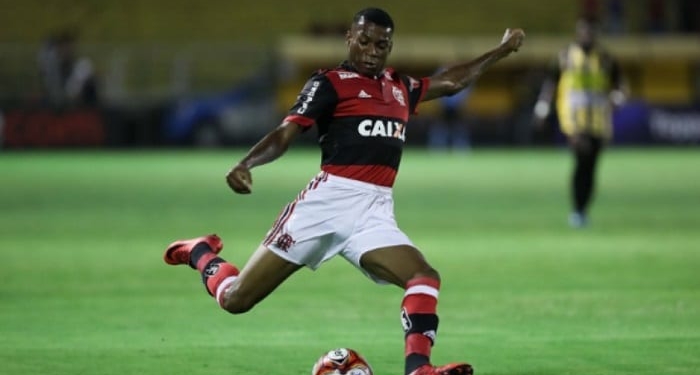 Sem Diego para o Fla-Flu, Jean Lucas pode ganhar chance como titular
