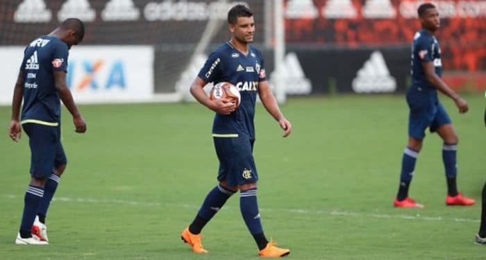 Flamengo libera e Ederson não vai se reapresentar com todo o elenco