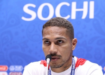 Antes do adeus na Rússia, Guerrero deixa futuro indefinido: ''Nas mãos do Fla''