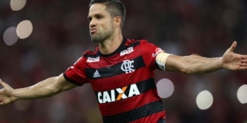 Flamengo despacha o Paraná e abre seis pontos no topo do Brasileiro
