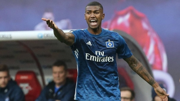 Flamengo e Walace voltam a negociar, e futuro do volante começa a ser decidido na próxima semana