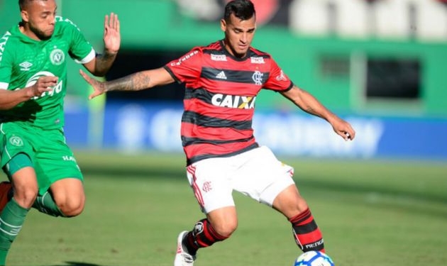 Zinho diz que saída de Trauco é boa para o Fla: "Renê ocupou o lugar"