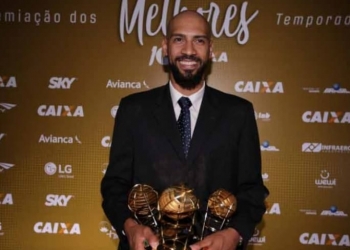 Marquinhos é eleito MVP do NBB pela 3ª vez e supera Marcelinho