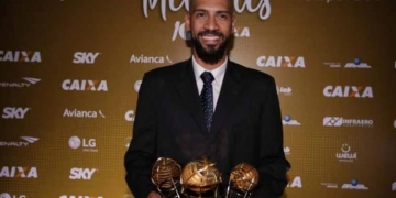 Marquinhos é eleito MVP do NBB pela 3ª vez e supera Marcelinho