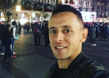 Rafinha sonha com Fla e brinca: "Vou ligar para o Diego. Se precisarem de lateral, estou chegando"