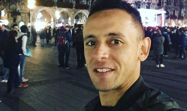 Rafinha sonha com Fla e brinca: "Vou ligar para o Diego. Se precisarem de lateral, estou chegando"