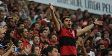 Torcida esgota 60 mil ingressos, e Fla-Flu no DF pode ter maior público do Brasileirão