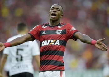 'Vinicius Júnior e Rodrygo não jogarão no Real Madrid', dispara Seedorf