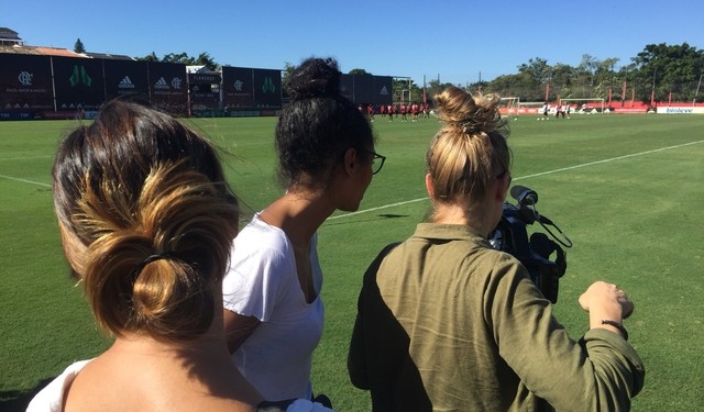 Na saideira do Ninho, Vinicius chama atenção de TV francesa; Diego não treina