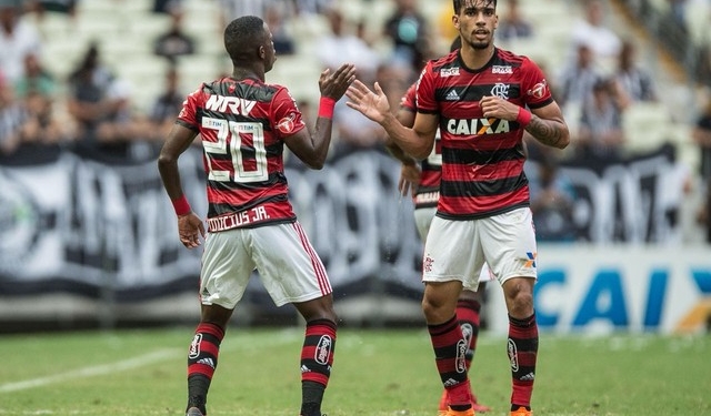 Todos os olhos voltados para Paquetá: o futuro do camisa 11 do Fla está em jogo