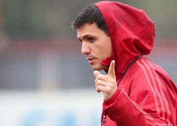 Fla e Barbieri programam reunião para novo contrato durante a parada da Copa