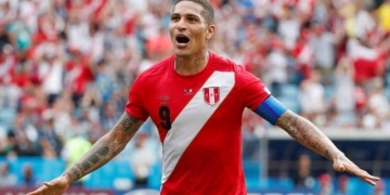 Guerrero marca e acaba com jejum: Fla não tinha gol em Copas desde 1986