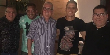Ofertas e curtida: intermediário causa mal-estar antes de Cuéllar renovar com Fla