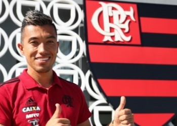 "Feliz de chegar ao melhor do Brasil", diz Uribe em apresentação no Fla