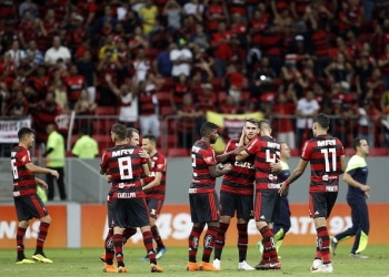 Segredo para a liderança: defesa consistente do Fla faz a diferença