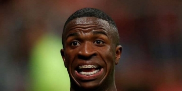 Acordo com o Real Madrid impede que Vinícius Júnior seja emprestado a clubes europeus