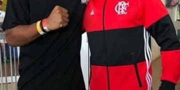 Samir prestigia o Flamengo na vitória sobre o Corinthians: 'Aqui é Mengão'
