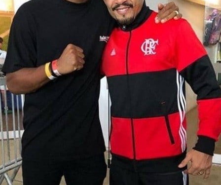 Samir prestigia o Flamengo na vitória sobre o Corinthians: 'Aqui é Mengão'