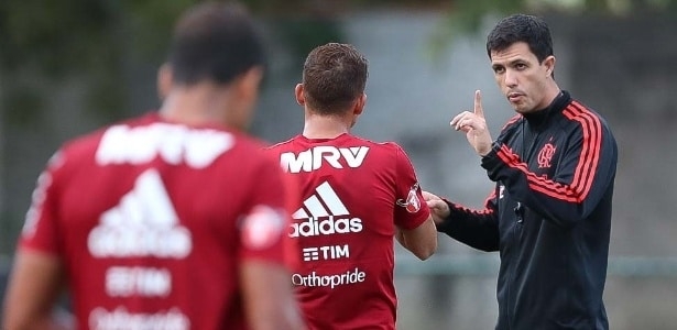 Descanso durante a Copa é celebrado por comissão técnica do Flamengo