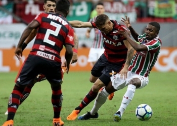 Rodinei garante que jovens não exageraram diante do Flu
