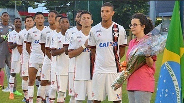 Vitor Gabriel marca duas vezes, Fla bate a Atalanta e leva título sub-19 na Itália