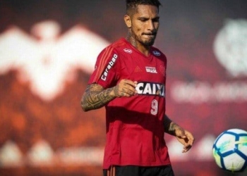 Fla vai reativar contrato de Guerrero, que pode jogar depois da Copa