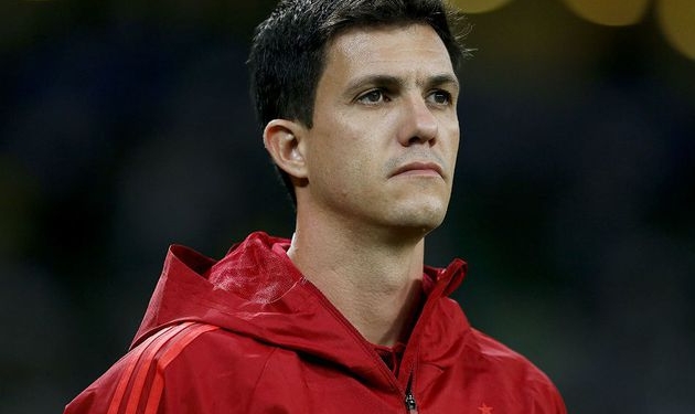 Barbieri fala em ‘bom jogo’ de Rômulo e explica entradas de Matheus Sávio e Trauco