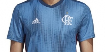 Com novidade ecológica, Flamengo lança novo terceiro uniforme azul; confira