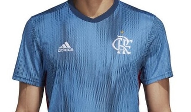 Com novidade ecológica, Flamengo lança novo terceiro uniforme azul; confira