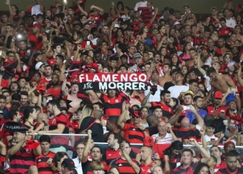 Fla defende liderança contra Sport e apresenta Vitinho em Maracanã lotado