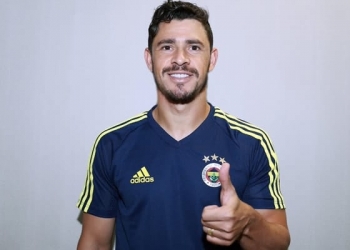 Flamengo está de olho em Giuliano, afirma site turco