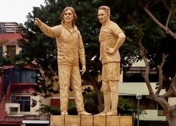 Guerrero e Gareca ganham estátua no Peru após participação do país na Copa do Mundo