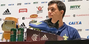 Barbieri destaca Marlos, Uribe e Réver em "grande partida" do Fla no Maracanã