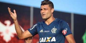Contrato acaba, e Ederson se despede do Flamengo: "Estarei sempre na torcida"