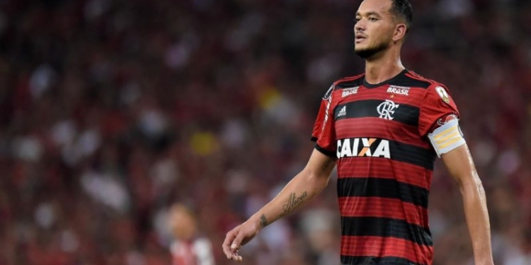 No Bola da Vez, Réver explica ida ao Flamengo: 'Você está num clube, não joga, aí o maior do Brasil vem atrás de você...'