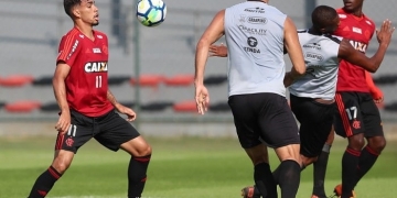Paquetá exalta Neymar e defende o camisa 10: "Não critico em nada"
