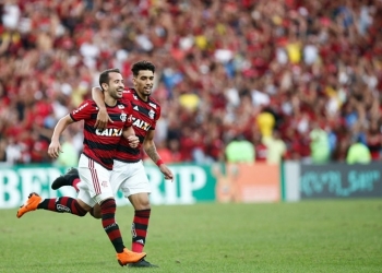 Paquetá ressalta que foco do Fla estava no Sport e não no São Paulo