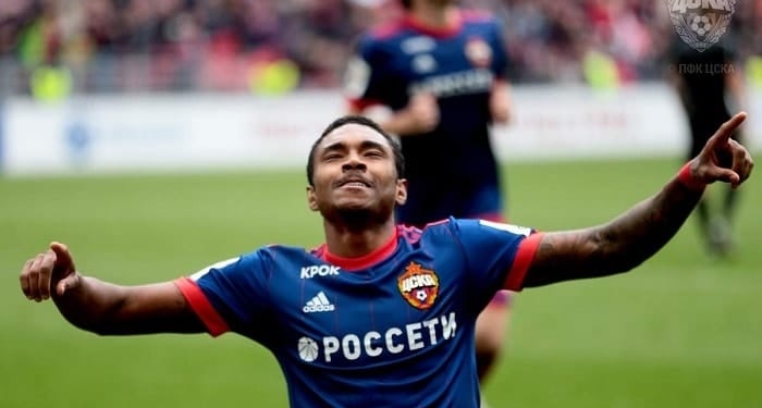 Fla faz novo esforço por Vitinho e negocia pedida de 10 milhões de euros do CSKA