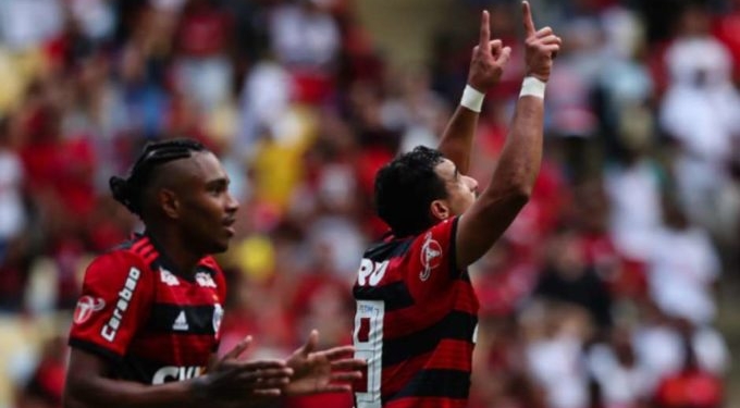 Com Fla explorando elenco, nomes ganham chance e 'reaparecem'