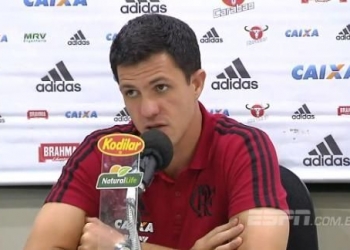 Barbieri diz que Flamengo não tinha intenção de recuar na marcação e credita empate do América a 'infelicidade'