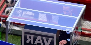 Campeonatos Carioca e Paulista podem ter auxílio do VAR em 2019