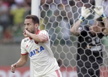 Decisivo em 2018, Everton Ribeiro alcança protagonismo e "se candidata" a herói da missão (quase) impossível