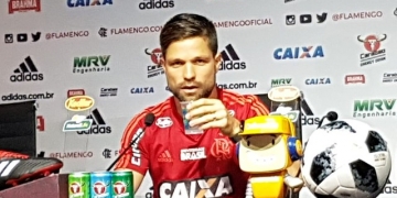 Diego diz que Fla vai atrás de títulos do Brasileirão e da Copa do Brasil: "Não vamos nos acomodar"