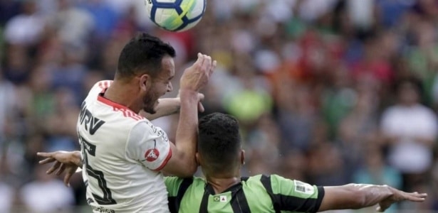Réver lamenta empate no final; Léo Duarte está suspenso contra o Ceará