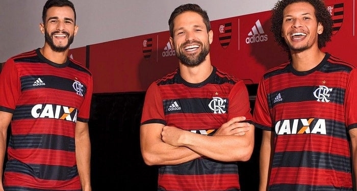 Fla vai discutir uniformes para 2020 e mudança de logo em camisa