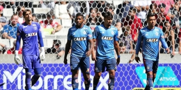 Fla volta a sofrer 3 gols e deixa de ser 2ª defesa menos vazada do BR