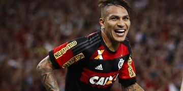 Flamengo processa Paolo Guerrero