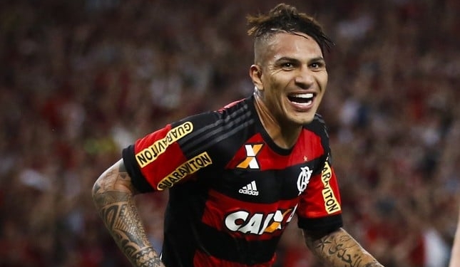 Flamengo processa Paolo Guerrero