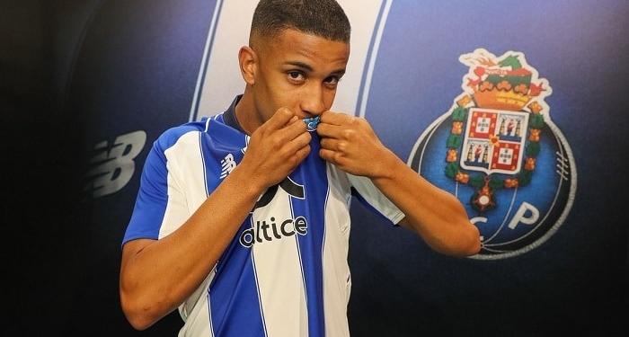 Sem espaço no Monaco, lateral Jorge é emprestado ao Porto por um ano